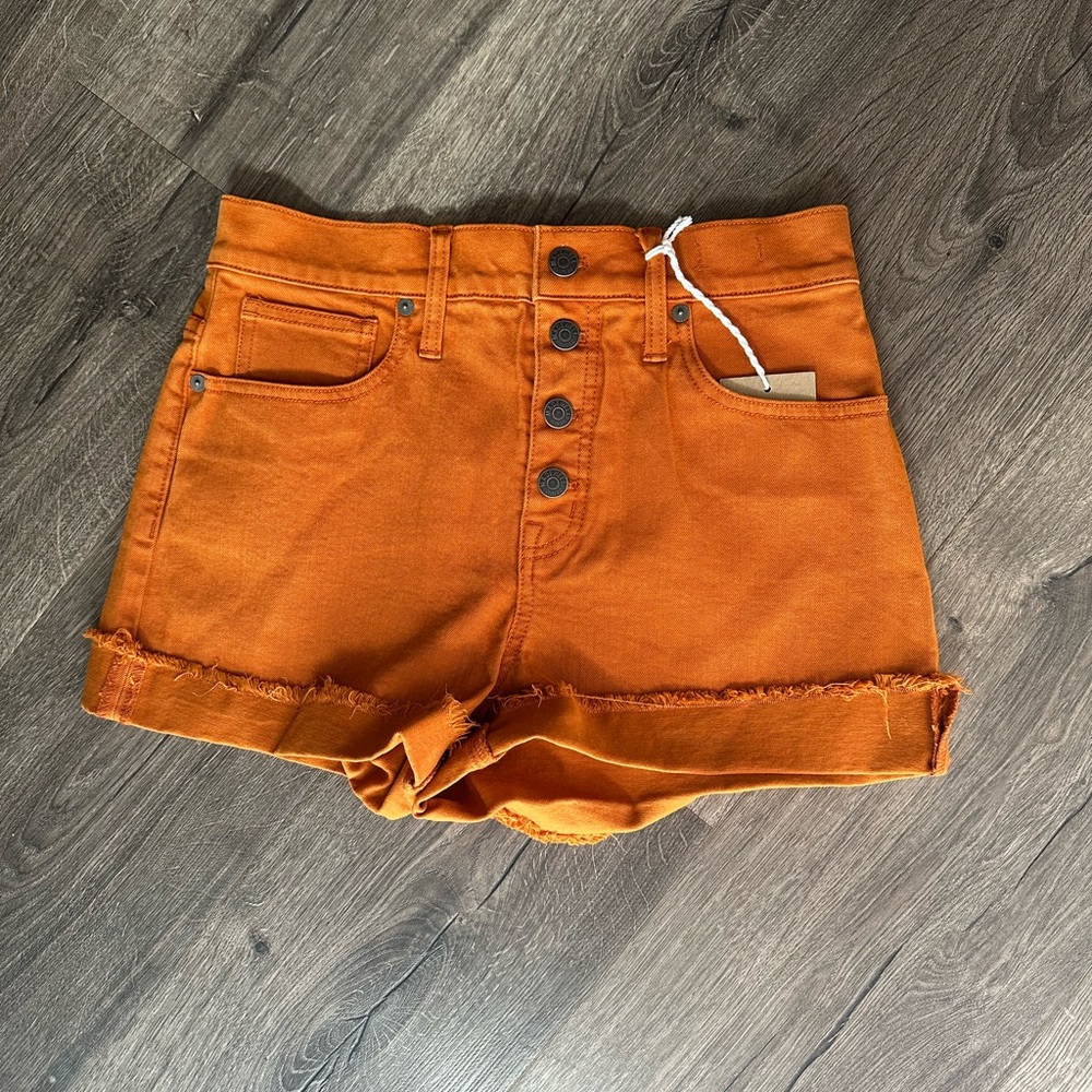 NWT Madewell High-Rise Denim Shorts - Size 25 - Burnt Orange, Button Fly K9543